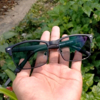 Kacamata Photocromic Frame EVO Lensa Anti Radiasi Bluecromic untuk pria dan  Wanita  (GRATIS BOX DAN
