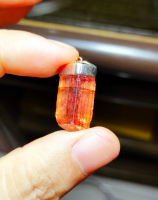 NATURAL DRAVITE TOURMALINE LIONTIN 26.72 CTS WHITE GOLD