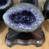 天然 烏拉圭🇺🇾5A財寶袋圓洞型 紫晶洞 紫水晶洞 🔮 靠山 天然聚寶甕 😘系列 3.8kg 編號:425