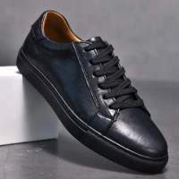 Men genuine Leather Shoes 2022 Men Comfortable Shoes Men Lace-up Flats Driving Shoes Men cow Leather Sneakers Man Boat Shoes
