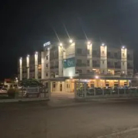 住宿 Rambo Hotel 阿萊格雷特