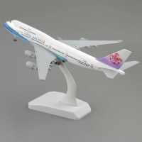 Mô hình máy bay Boeing 747 SDS20cm của China Airlines với thiết bị hạ cánh mô hình máy bay hợp kim B
