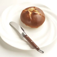 【優雅餐具】不銹鋼木柄奶油果醬抹刀(拍照擺飾 起司 吐司抹刀 早餐 西餐 乳瑪琳刀 牛油刀 易清洗 廚房)