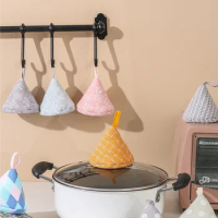 Cute Triangle Anti scalding Cap Sand Pot Microwave Oven Pot Cap Kitchen Cast Iron Pot Handle High Temperature Insulation Gloves