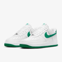 【NIKE 耐吉】休閒鞋 運動鞋 男鞋 AIR FORCE 1 07 AF1 白綠色 皮革(FJ4146102)