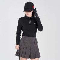 【LE COQ SPORTIF 公雞】官方直營 高爾夫系列 女款黑色文字刺繡基本款長袖POLO衫QLU2R102