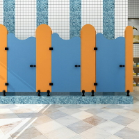 幼兒園衛生間隔斷板廁所隔板抗倍特不銹鋼PVC防水防潮板早教中心