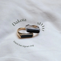 Dakota Black Bar Signet Ring