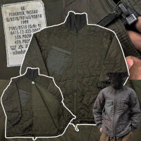 แจ็คเก็ตเดินป่า GE FEUCHTER PASSAU 1999 (GrNr 9) German Army Quilted Liner Jacket แจ็คเก็ตวินเทจ มี 