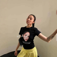 Áo Thun In Hình Chân Dung, Thiết Kế Màu Đen, Vai Thông Thường, ngắn Tay, Dành Cho Nữ, Hàng Mới Về Mù