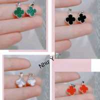 M01: Mặt Dây Chuyền Cỏ 4 La - Phụ Kiện
