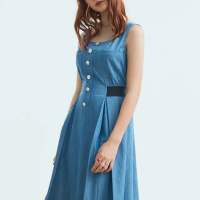 【OUWEY 歐薇】復古女伶仿牛仔U型背心洋裝(藍色；S-L；3233258707)