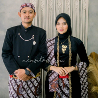 [1 Set, PH02B] Baju Prewedding / Baju Couple Adat Jawa - Solo / Parang Garuda