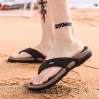 Summer Slippers Water Shoes Men Flip Flops Men's Shoes Aqua Breathable Beach Shoes Sandals Size 40-46 Outdoor Leisure slippers