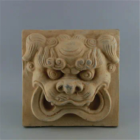 Han Dynasty pottery relief lion head pattern pottery pottery brick