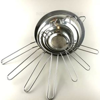 304網不鏽鋼撈籬麪粉篩過濾網格油漏手動篩粉器廚房烘焙製品