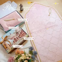 Hampers Premium Sajadah Rafa Kubah Embossed Tebal Antislip + Tasbih Mutiara 33 | Box Exclusive Full