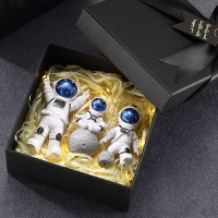 宇航員擺件小太空人模型汽車現代家居客廳桌面車載裝飾品生日禮物