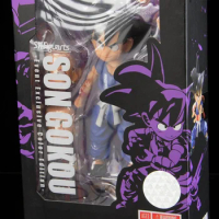 Spot Limited Bandai Shf Seven Dragon Ball Anime Figure Junior Edition Sun Goku Goku Venue Edition Bulma Action Figure Model Toy