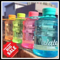 (SALE) BOTOL MINUM GALON MINI / BOTTLE GALON MINI 650ML BOTOL MINUM PLASTIK MODEL GALON AIR MINI ORI