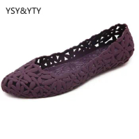 2019 summer hollow pointed jelly shoes flowers breathable shallow mouth flat sandals beach shoes bird nest hole shoes female