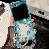 For Motorola Razr 40 Moto Razr40 Ultra Luxury Cute Pearl Diamond Crystal Glitter Wrist Phone Case Cover