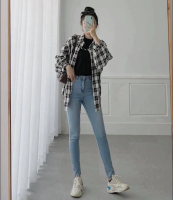 Quần jean ôm có túi dài 93cm