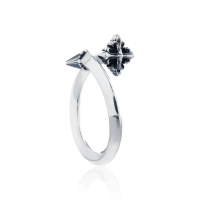 AKE AKE Rituals Cross Spear Ring แหวนเงินแท้ 925 แกะมือขัดเงาลงดำขับลาย ลายRituals Cross