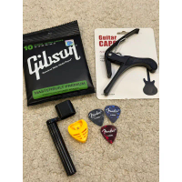 สุดคุ้มชุดสายกีต้าร์โปร่ง พร้อมคาโป้ ที่หมุนลูกบิด ฟรี ปิ๊ก Fender และที่เก็บปิ๊ก คําแนะนําผลิตภัณฑ์