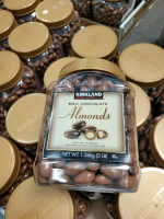 Kẹo Socola Hạnh Nhân Kirkland Signature Milk Chocolate Almonds 1.36g