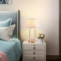 Lampu Meja Tempat Tidur Bar Kuningan Emas Modern Amerika Gaya Nordic Minimalis