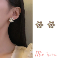 【MISS KOREA】韓國設計清新唯美立體花球造型夾式耳環(無耳洞耳環 耳夾 夾式耳環 立體耳環 花球耳環)
