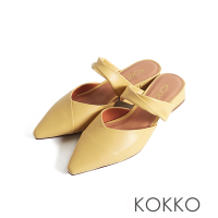 KOKKO隨性尖頭扭結柔軟綿羊皮低跟穆勒鞋黃色
