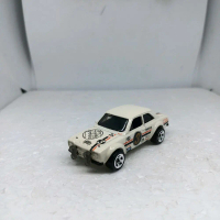 Hotwheels 70 Ford Escort RS1600 Putih Loose