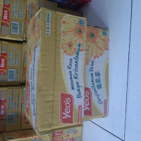 Yeos Chrysanthemum/ teh Kotak Kemasan ( 1 dus 24 kotak x 250ml )