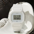 卡西歐 G-SHOCK GMD-S5600BA-7 輕巧單色手錶