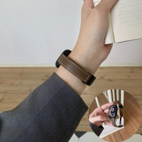 真皮錶帶 磁吸折疊扣 適用於 Apple Watch S9 錶帶 8 7 6 5 SE 蘋果手錶錶帶 45mm 41mm