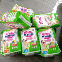 Popok Celana Merries Good Skin XL26