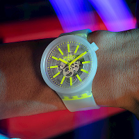 Swatch BIG BOLD系列手錶 YELLOWINJELLY 熱情黃-47mm