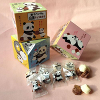 大賀屋 黑白 巧克力 餅乾 熊貓 泡芙感 內餡 日本製 貓熊 圖案 兒童 巧克力餅 零食 點心 美食  J00030430