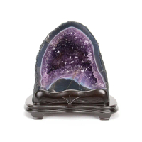 【吉祥水晶】巴西紫水晶洞 10.75kg(溫潤瑪瑙邊 招財化煞)