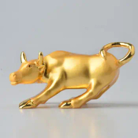 Alloy golden Wall Street Bull Ox Figurine Charging Stock Market Bull Statue Fengshui Sculpture figurines Home Office Decor