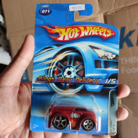 diecast hotwheels hot wheels hw blings dairy delivery tag rides