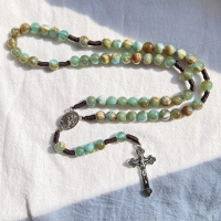 TERLARIS Kalung Rosario Anyaman Tali Salib Antik Manik Akrilik Onyx Imitasi Bulat Simbol Iman Katoli