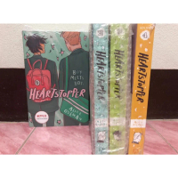 Heartstopper: A Graphic Novel Vol 1-4 (English)