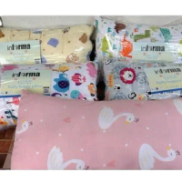 Bantal Informa motif animal ukuran L30xP55