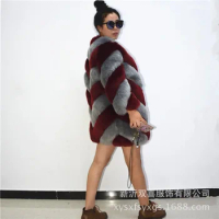 New mid length imitation fox fur fur fur coat for women's color matching, slim fitting, and warm fake fur coat