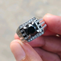 Pria cincin unik black 2,23ct perkasa elegant 1634u