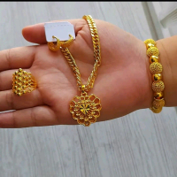 SET PERHIASAN DEWASA LENGKAP SET HONGKONG DUBAI IMPOR TITANIUM KALUNG GRATIS ANTING GELANG CINCIN LI