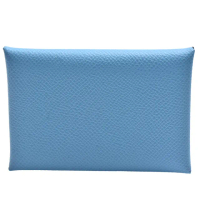 【Hermes 愛馬仕】經典calvi duo EPSOM牛皮折疊暗釦名片/零錢包(淺藍色H083035CK-LIGHT BLUE)